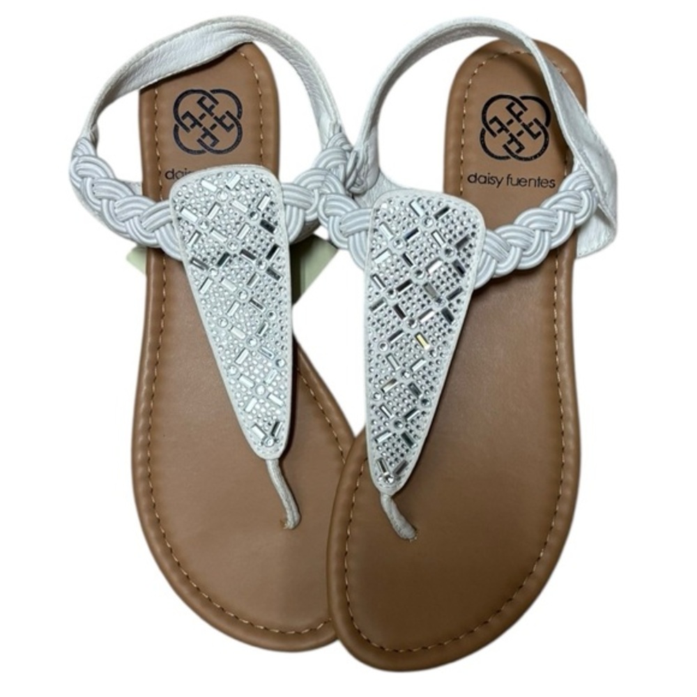 NWT Daisy Fuentes White Braided Rhinestone Sandals Women’s Size 7M
